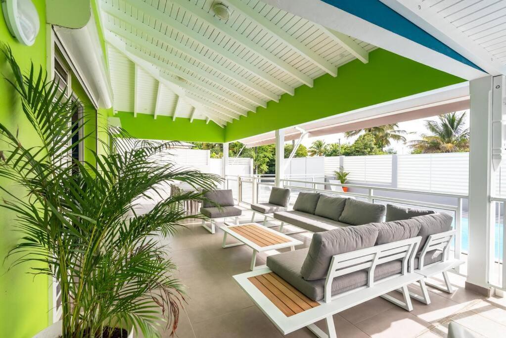 Villa De Standing Avec Piscine Au Gosier لو جوسيير المظهر الخارجي الصورة